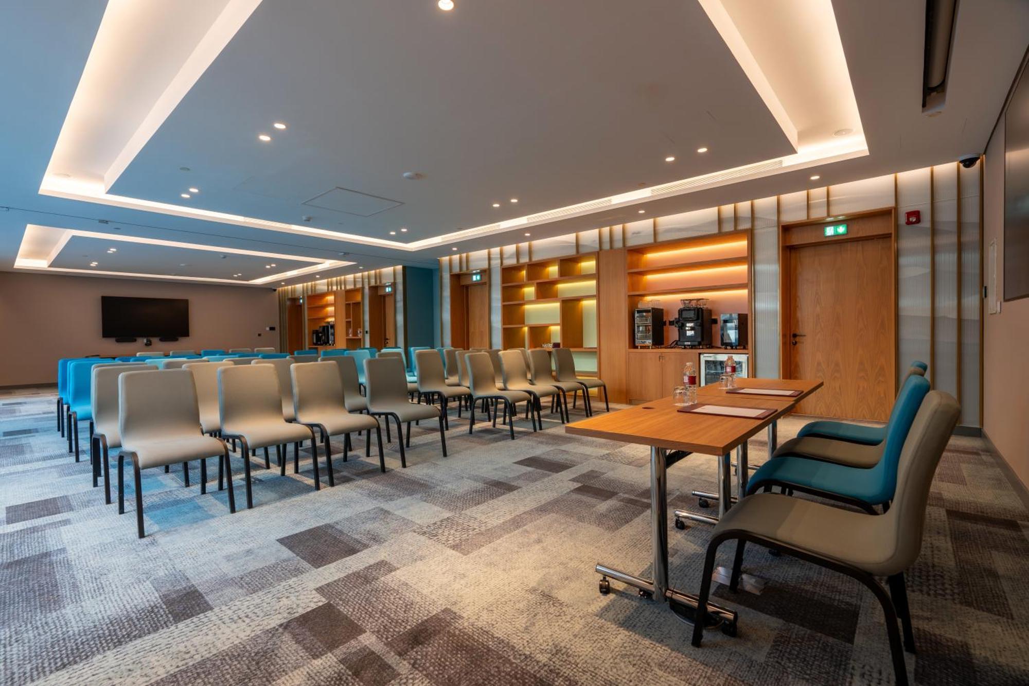 West Walk Retaj Hotel Al Rayyan Exteriör bild