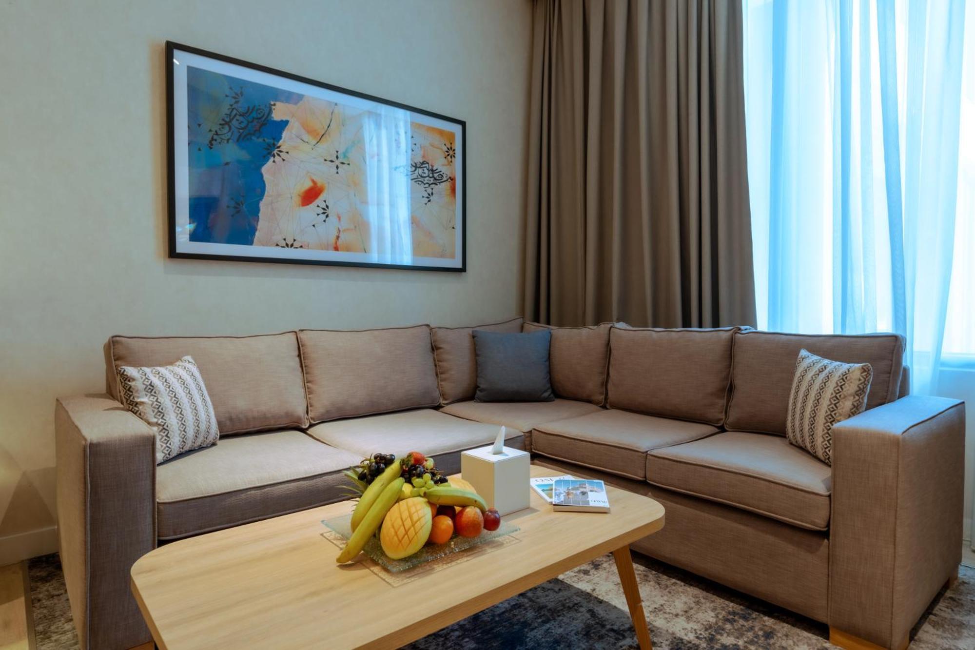 West Walk Retaj Hotel Al Rayyan Exteriör bild