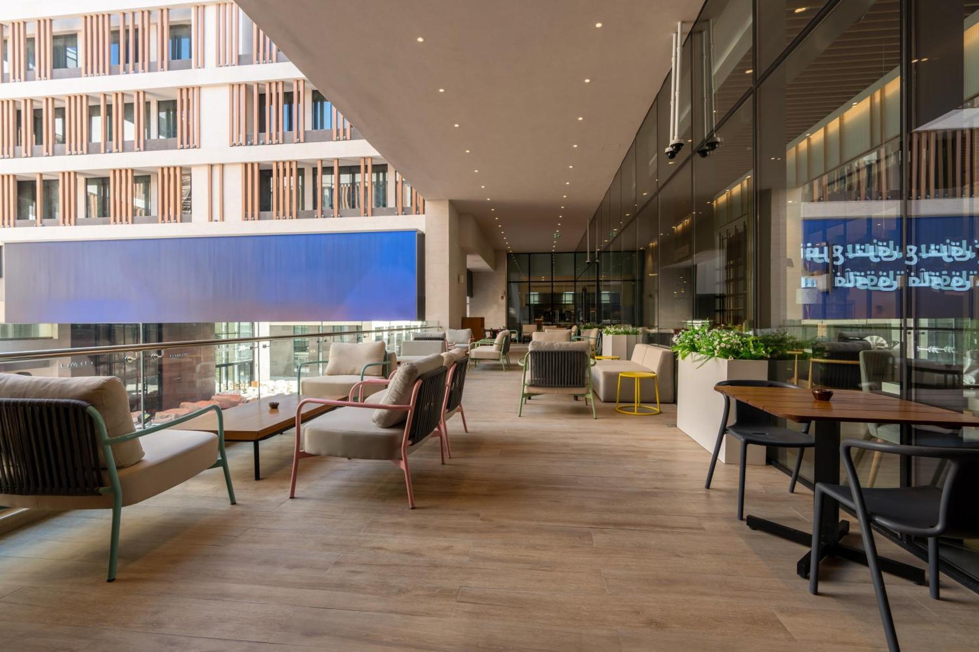 West Walk Retaj Hotel Al Rayyan Exteriör bild